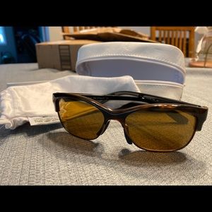Oakley RSVP